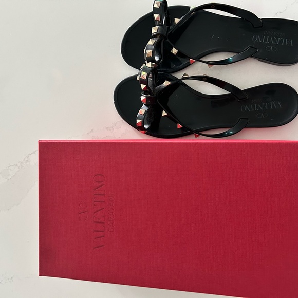 Valentino ROCKSTUD RUBBER SLIPPER size 38 Euro - Picture 3 of 9